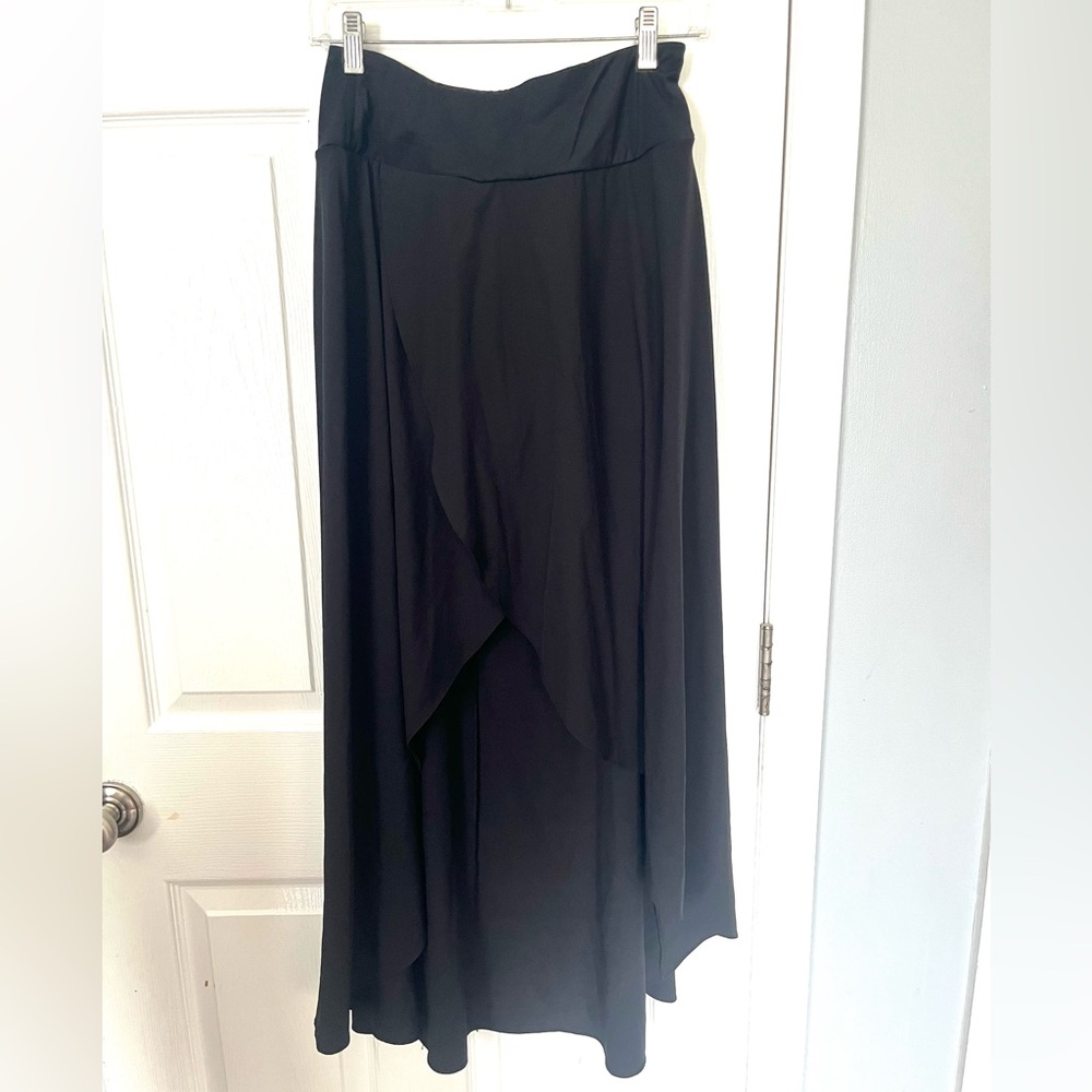 Halara Breezeful High Waisted Flowy Ruffle Maxi Skirt
